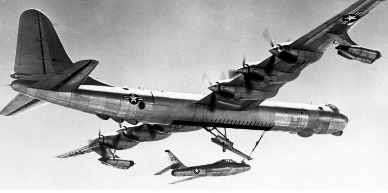 Pilot's Post - The USA's forgotten bomber-the Convair B-36 Peacemaker